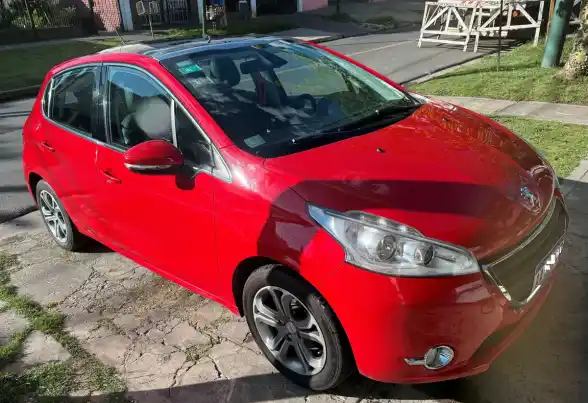 Peugeot 208 1.6 Feline Pack Cuir 2016 - foto 4