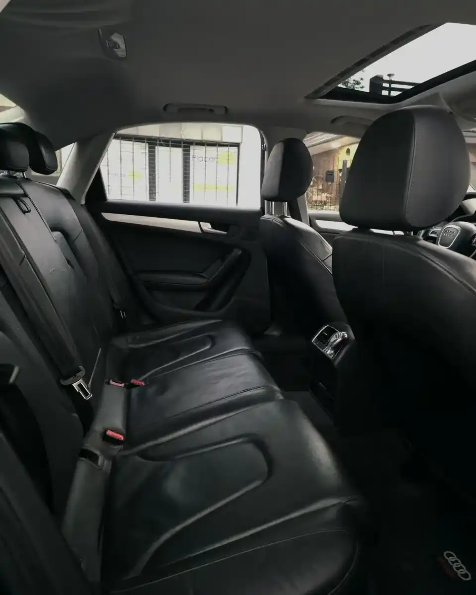 Audi A4 2.0 T Fsi Quattro 211Cv Stronic 2011 - foto 4