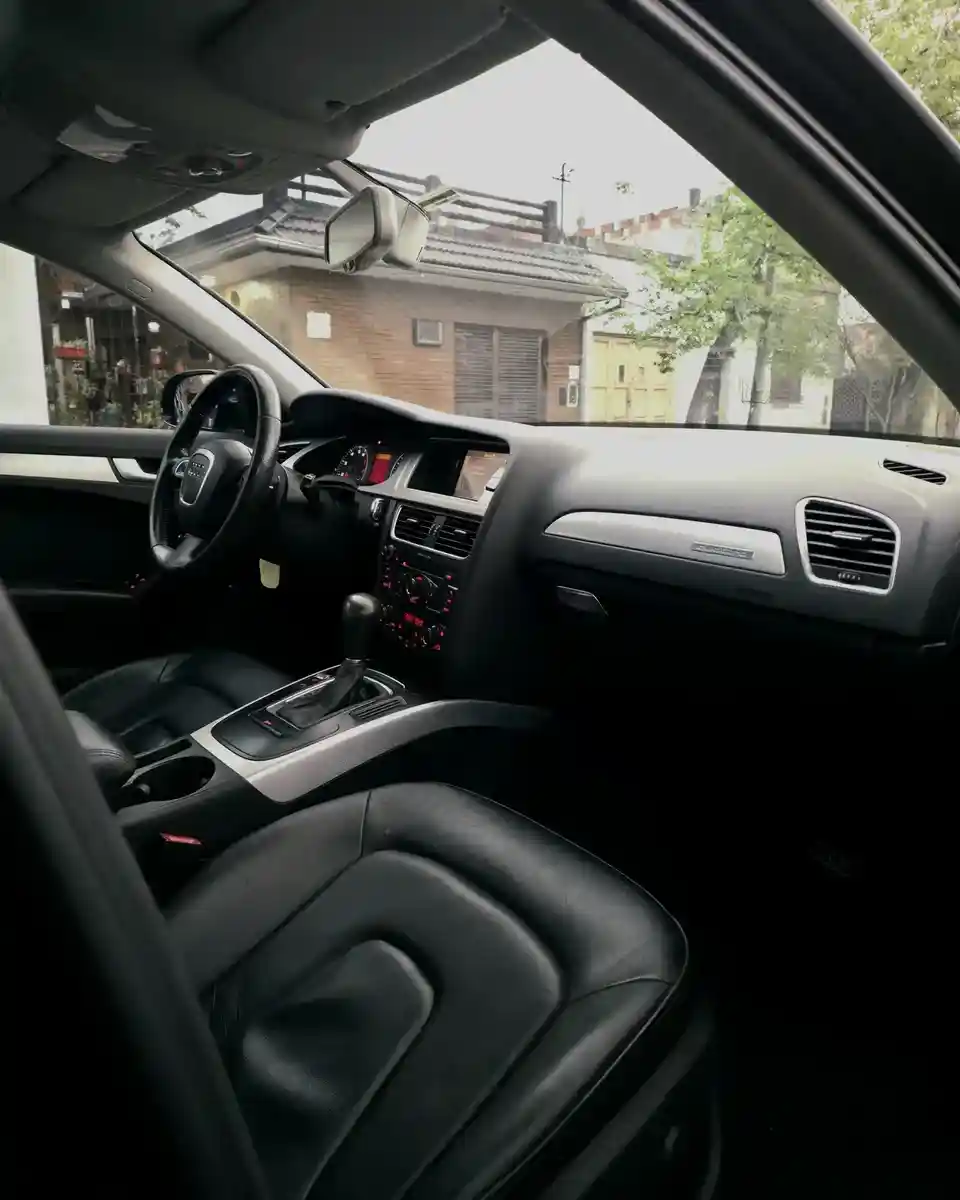 Audi A4 2.0 T Fsi Quattro 211Cv Stronic 2011 - foto 5