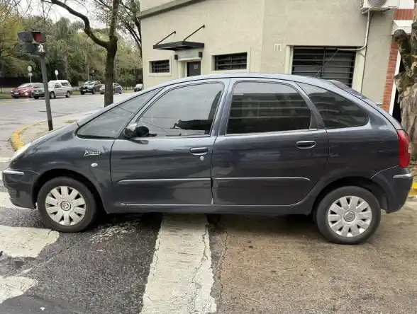 Citroën Xsara Picasso 2.0 Hdi Exclusive 2008 - foto 1