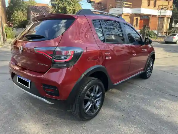 Renault Sandero Stepway 1.6 16V Intense 2023 - foto 5