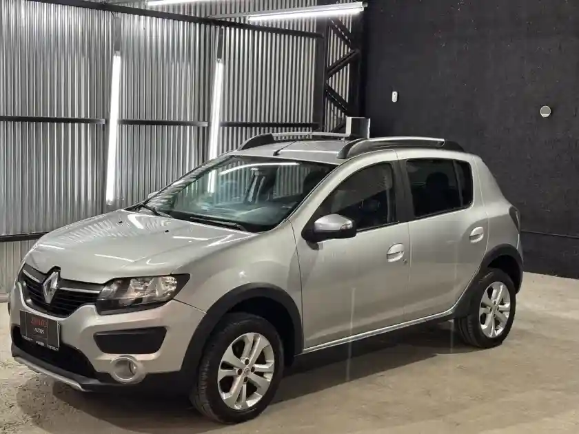 Renault Sandero Stepway 1.6 Privilege 105Cv 2016 - foto 1