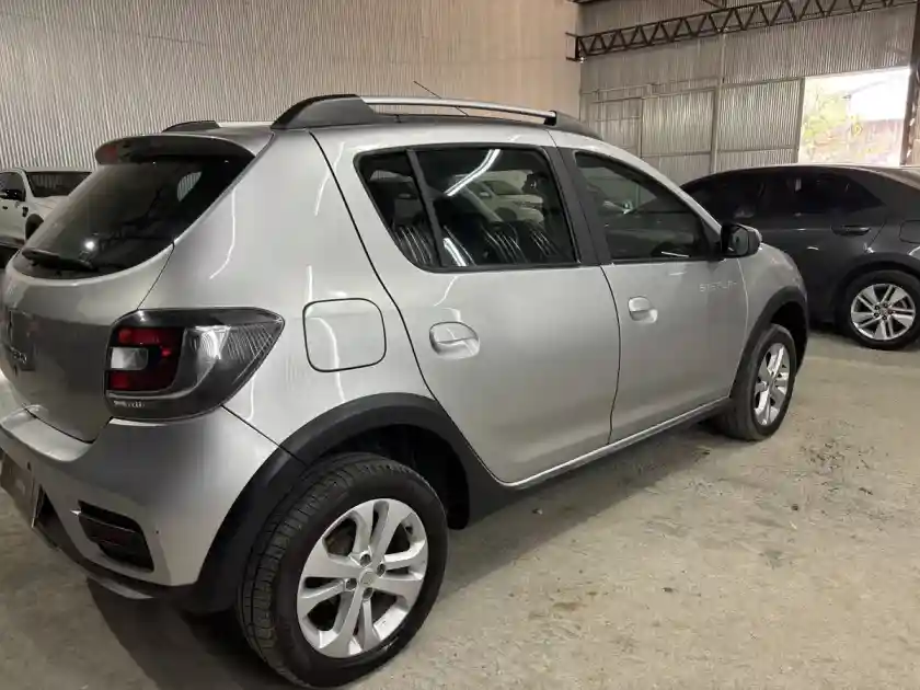 Renault Sandero Stepway 1.6 Privilege 105Cv 2016 - foto 3