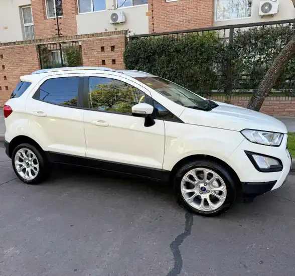 Ford Ecosport 1.5 Titanium 123Cv 4X2 2021 - foto 2