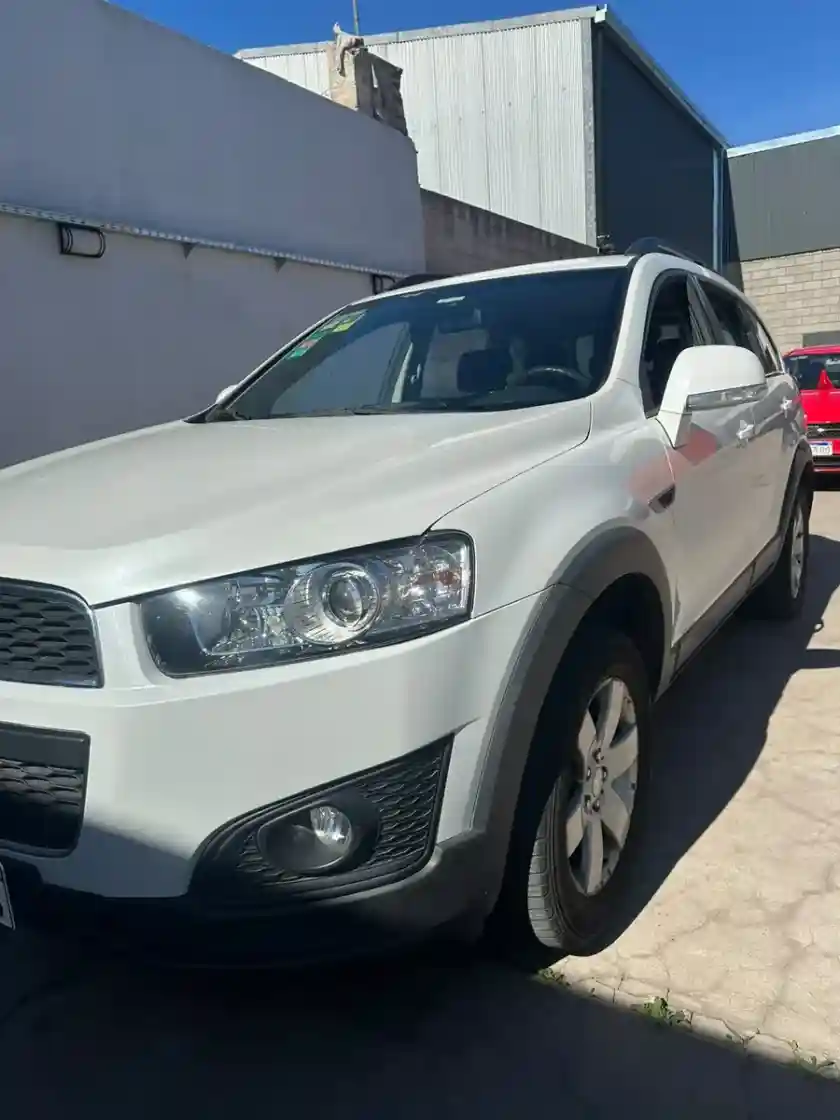 Chevrolet Captiva 2.4 Ls Mt Fwd 167Cv 2016 - foto 1