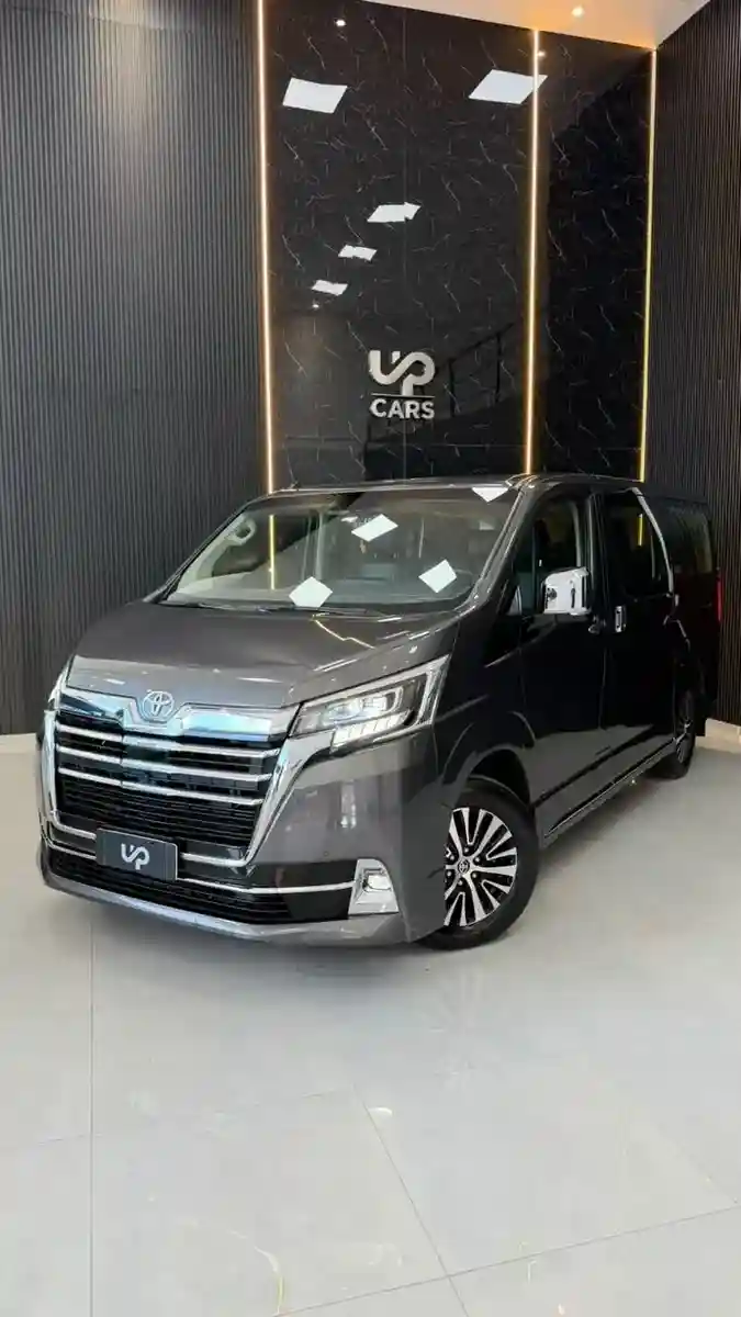 Toyota Hiace 2.8 Tdi Wagon 6At 10A 2024 - foto 1