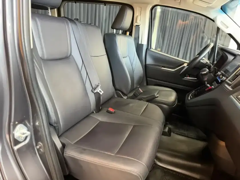 Toyota Hiace 2.8 Tdi Wagon 6At 10A 2024 - foto 2