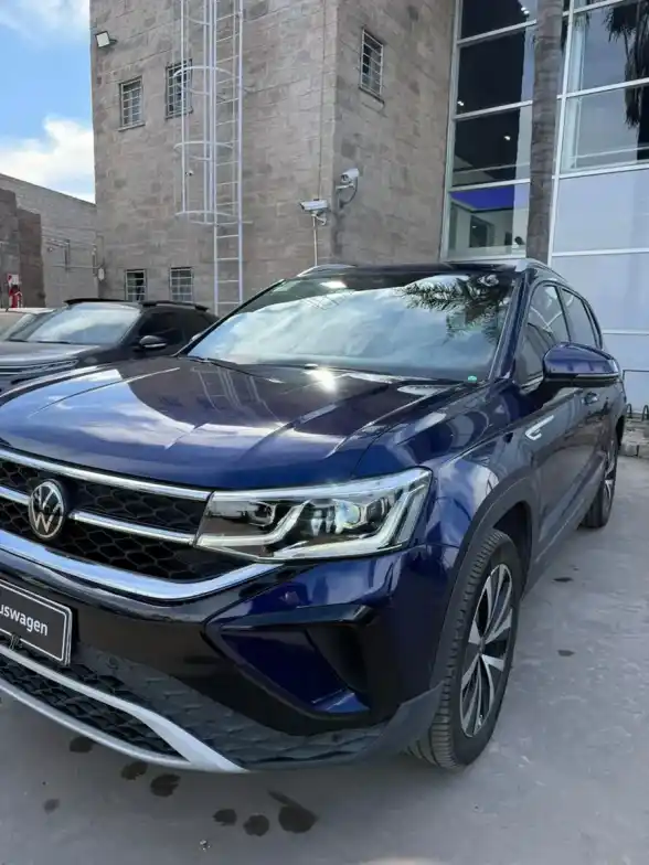 Volkswagen Taos 1.4 250 Tsi Highline 2023 - foto 1