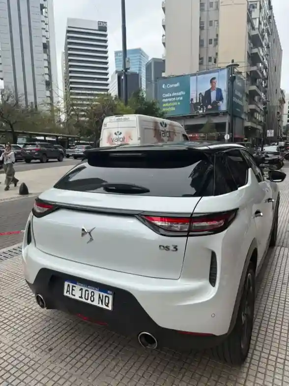 D.s. Ds3 Crossback 1.2 Puretech 155 So Chic At8 2020 - foto 4
