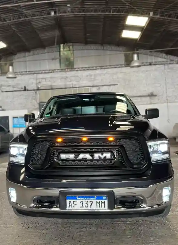 Ram 1500 5.7 Laramie Atx V8 2022 - foto 2