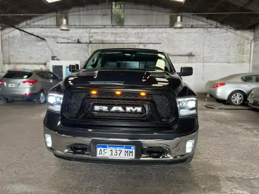 Ram 1500 5.7 Laramie Atx V8 2022 - foto 3