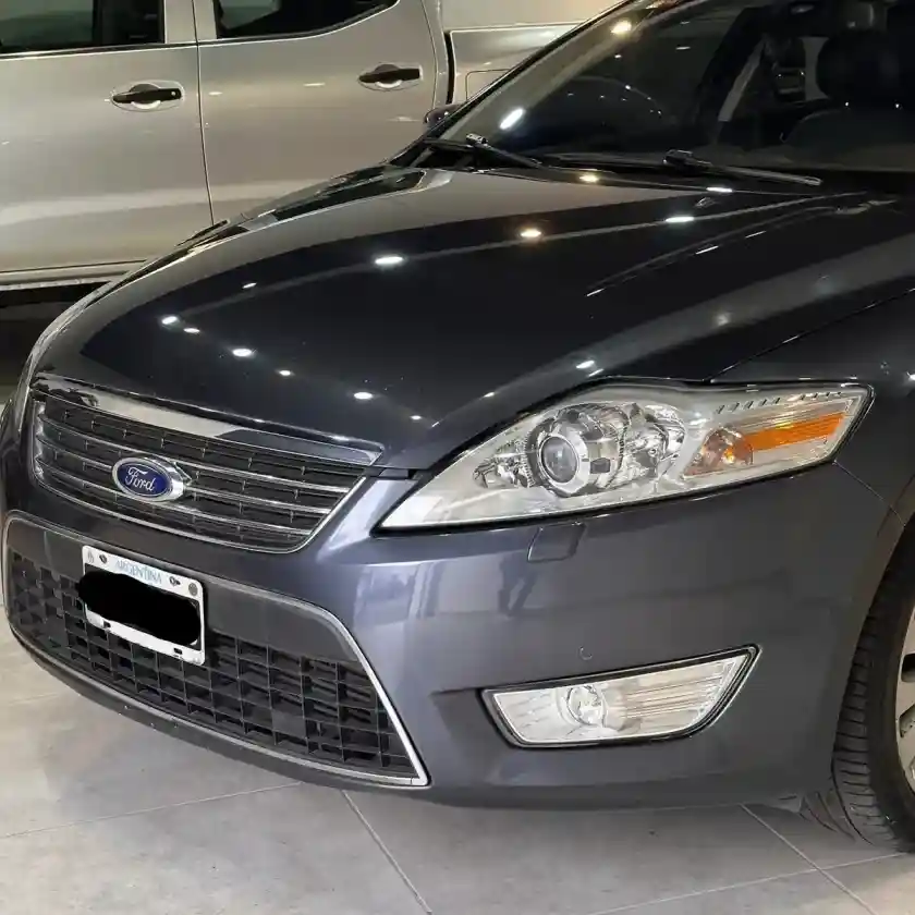 Ford Mondeo Ghia 2.0 Tdci 2011 - foto 4