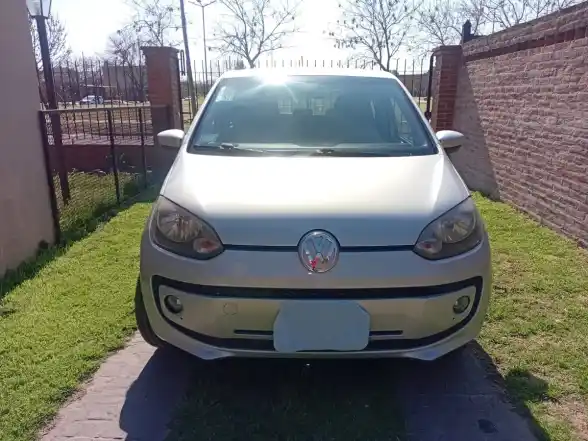 Volkswagen Up! 1.0 Move Up! 75Cv 5 P 2014 - foto 3