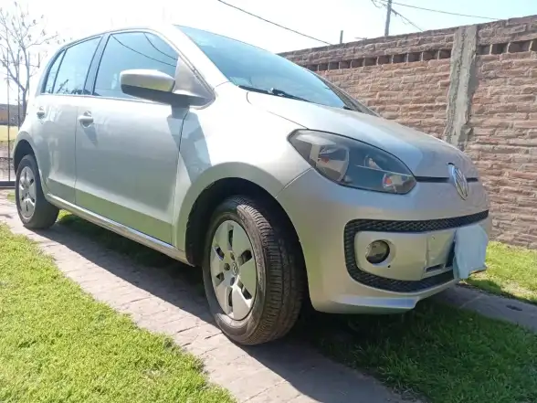 Volkswagen Up! 1.0 Move Up! 75Cv 5 P 2014 - foto 5