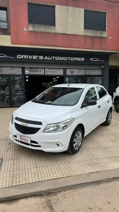 Chevrolet Onix 1.4 Lt Mt 98Cv 2016 - foto 2