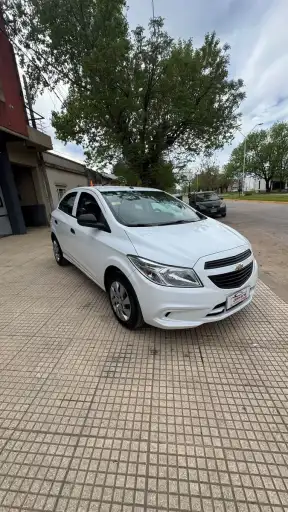 Chevrolet Onix 1.4 Lt Mt 98Cv 2016 - foto 4