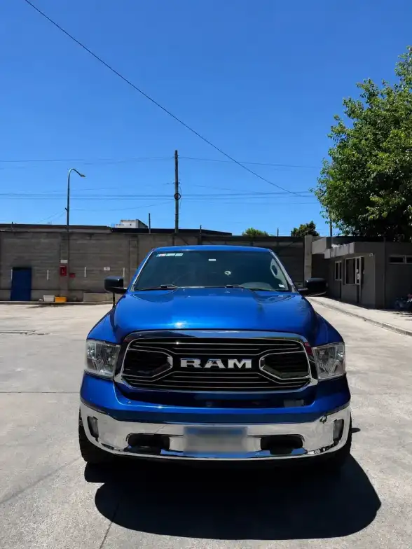 Ram 1500 5.7 Laramie Atx V8 2018 - foto 3