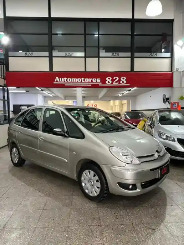 Citroën Xsara Picasso 2.0 Fase2 Hdi Exclusive 2010 - foto 2