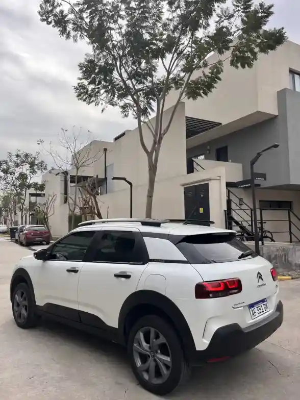 Citroën C4 Cactus 1.6 Vti 115 At6 Feel Pk 2022 - foto 4