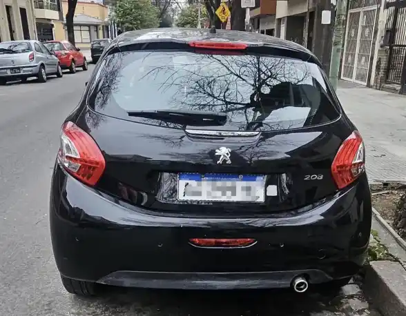 Peugeot 208 1.6 Allure Touchscreen 2016 - foto 2