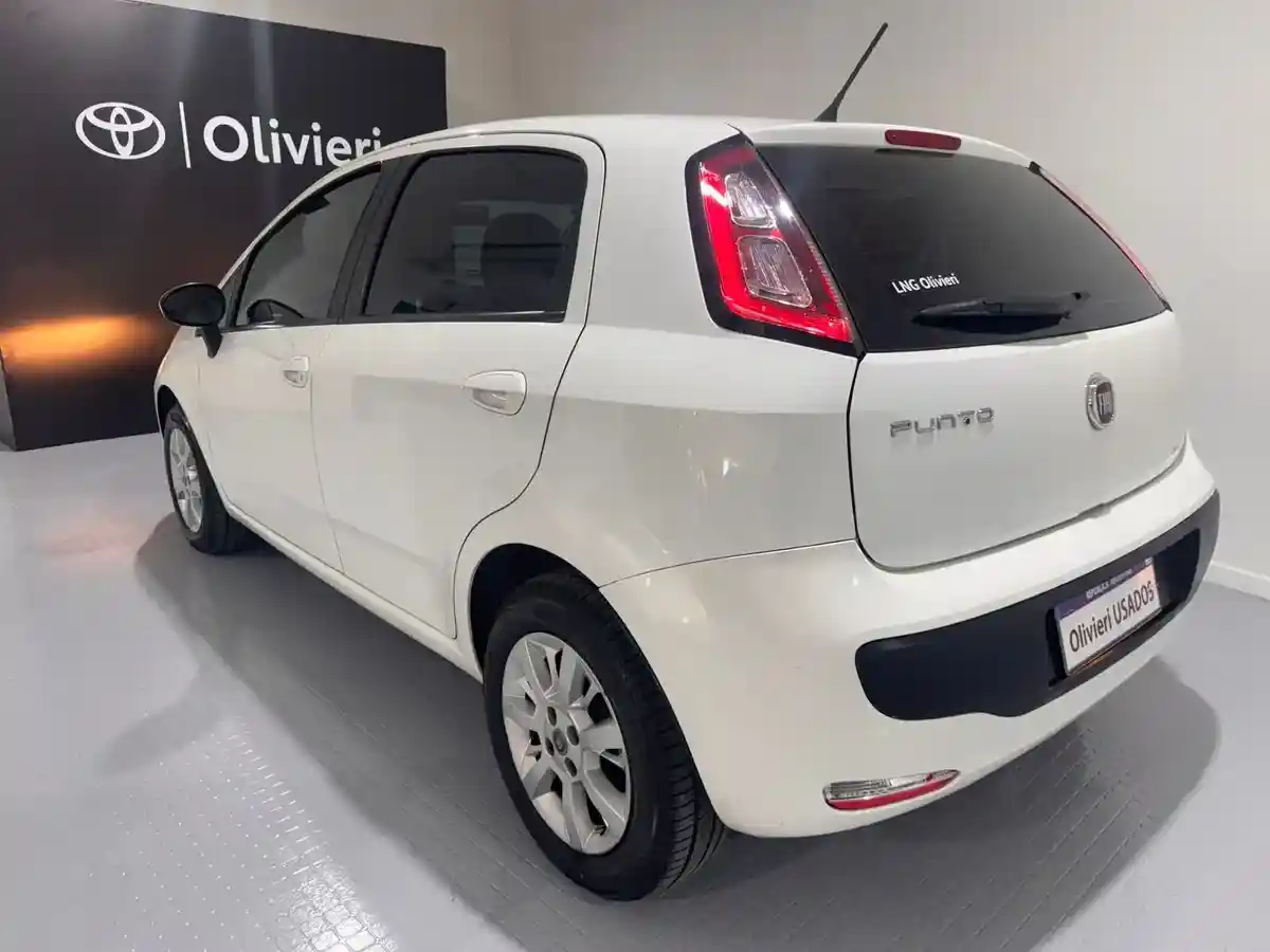 Fiat Punto 1.4 Attractive 2014 - foto 4