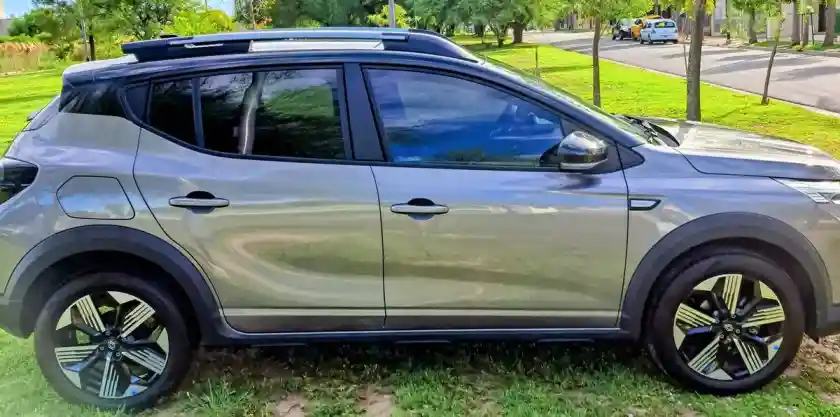 Renault Kardian 1.0 Tce Iconic 200 Edc 2025 - foto 5
