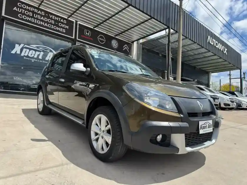 Renault Sandero Stepway 1.6 Expression 105Cv 2013 - foto 4