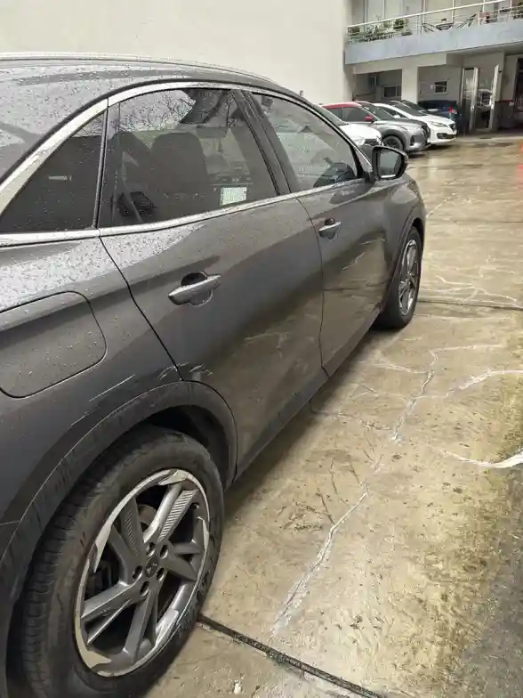 D.s. Ds7 Crossback 2.0 Hdi 180 At Bastille+ 2022 - foto 4