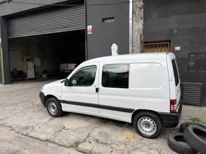 Peugeot Partner 1.6 Hdi Furgon Presence Plc 2012 - foto 3