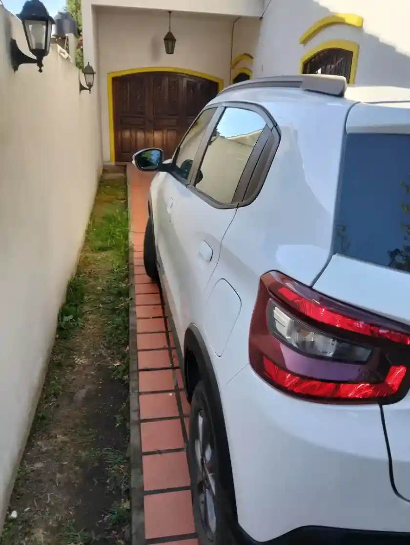 Citroën C3 1.6 16V Vti 115 Feel Pack At 2024 - foto 2