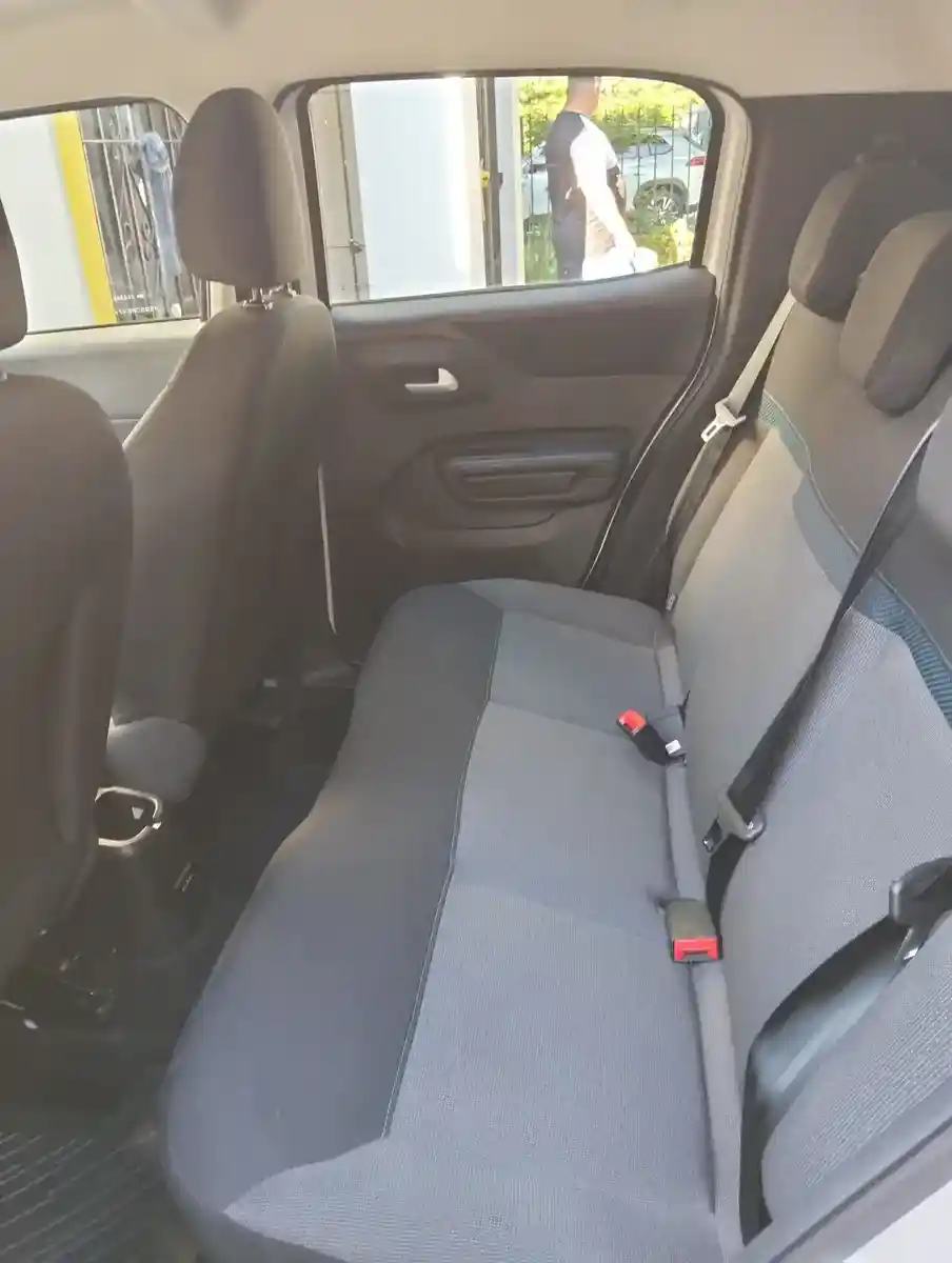 Citroën C3 1.6 16V Vti 115 Feel Pack At 2024 - foto 3
