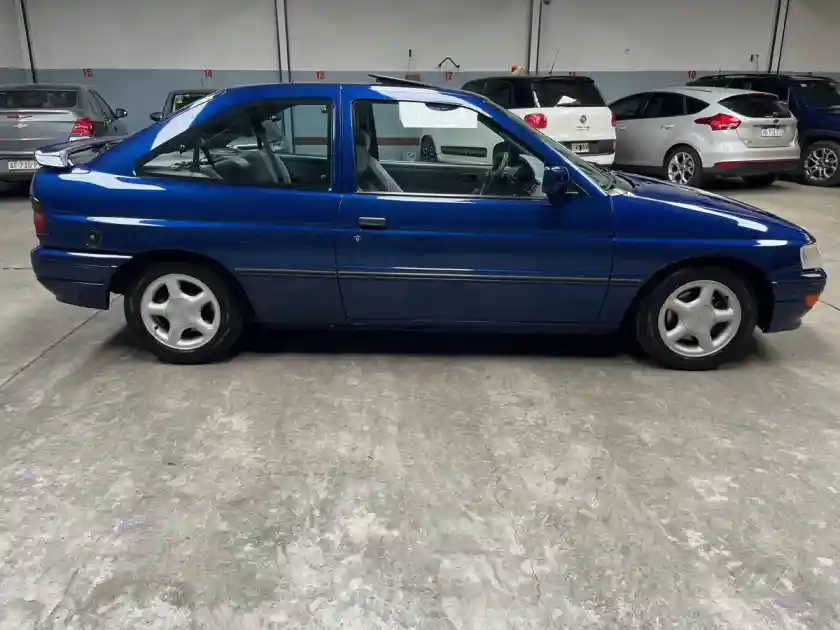 Ford Escort Coupe Xr3 2.0 1995 - foto 3