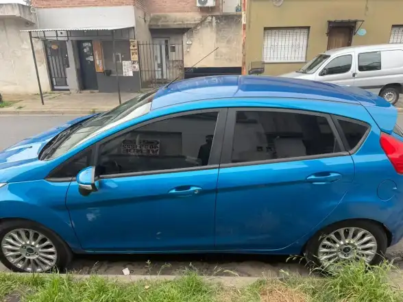 Ford Fiesta Kinetic 1.6 Se 120Cv 2016 - foto 3