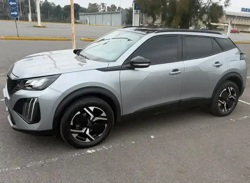 Peugeot 2008 1.0T Active Cvt 2025 - foto 1