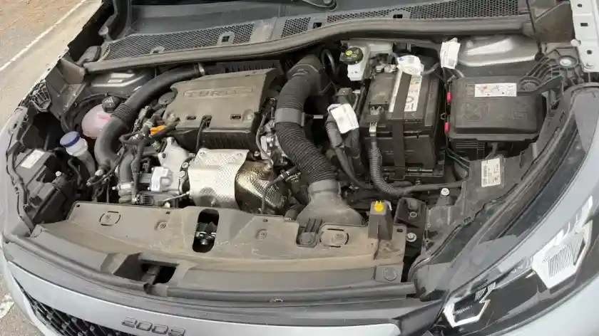 Peugeot 2008 1.0T Active Cvt 2025 - foto 5