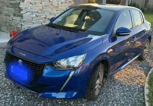 Peugeot 208 1.6 Allure 2021 - foto 1
