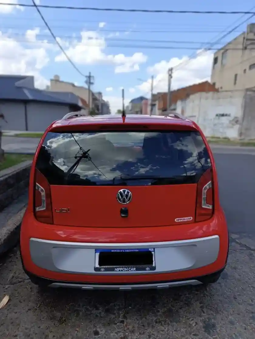 Volkswagen Up! 1.0 Cross Up! 2017 - foto 5