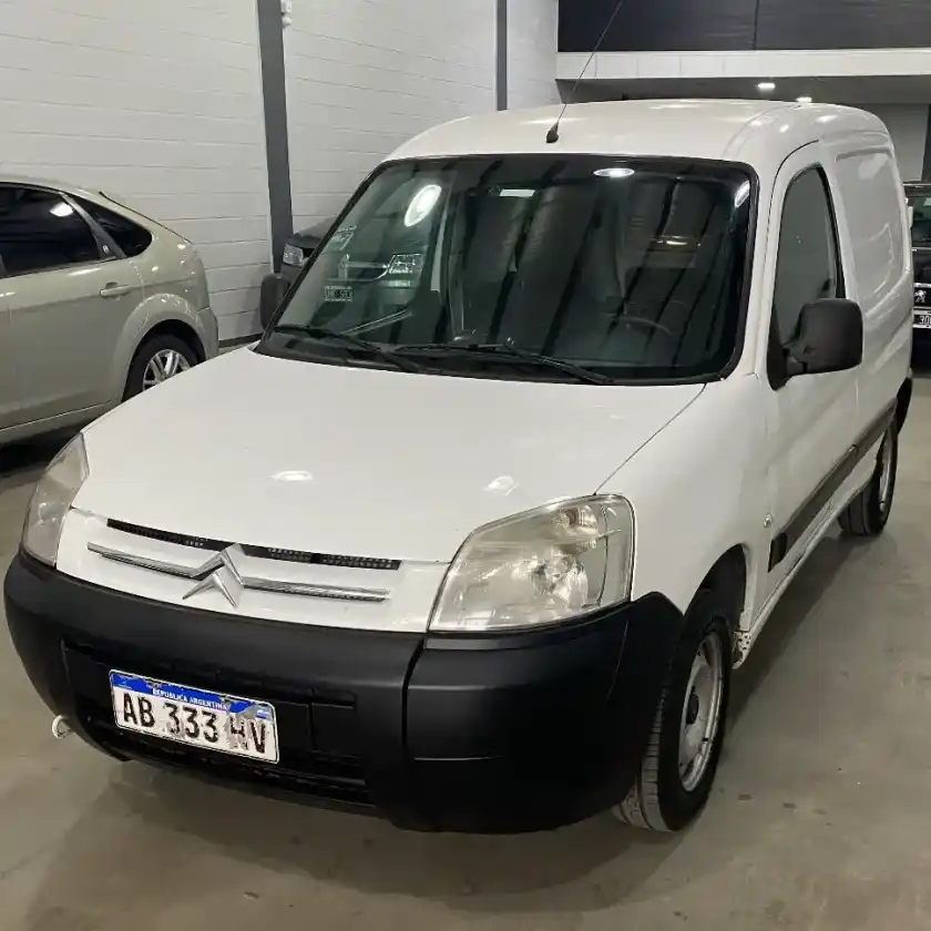 Citroën Berlingo Furgon 1.6 Hdi 92 Bussines 2017 - foto 1