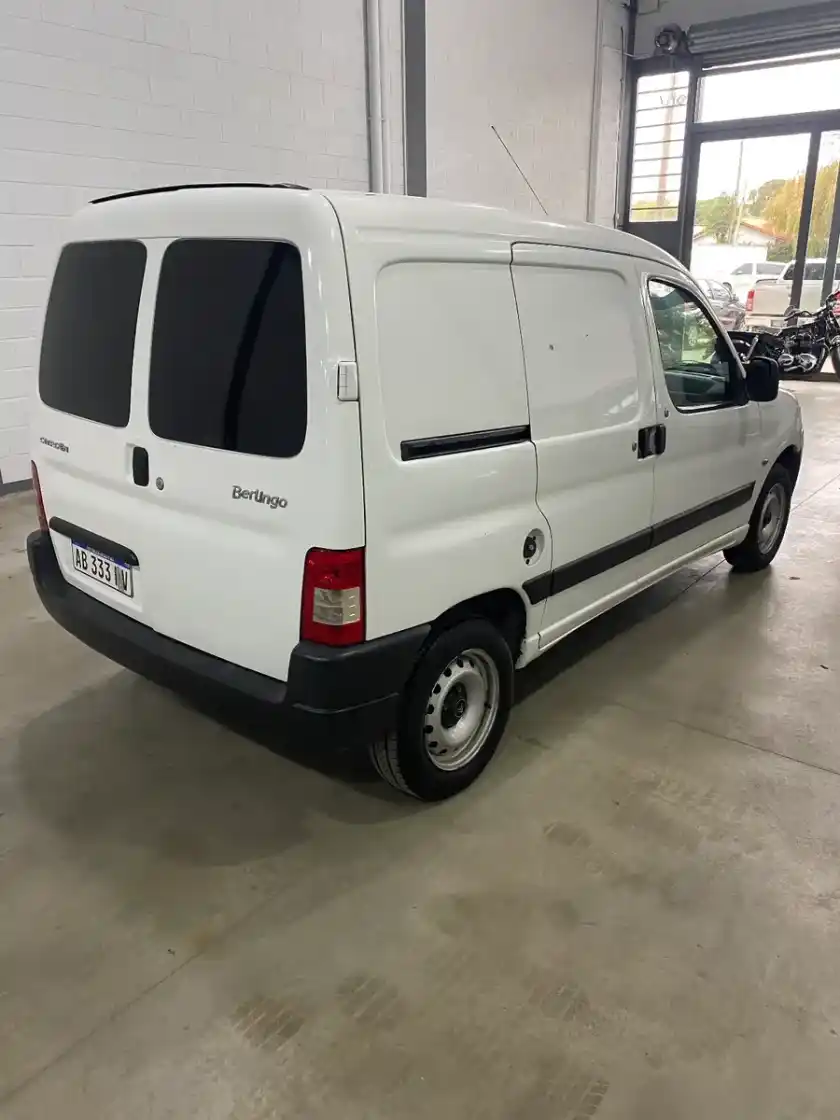 Citroën Berlingo Furgon 1.6 Hdi 92 Bussines 2017 - foto 4