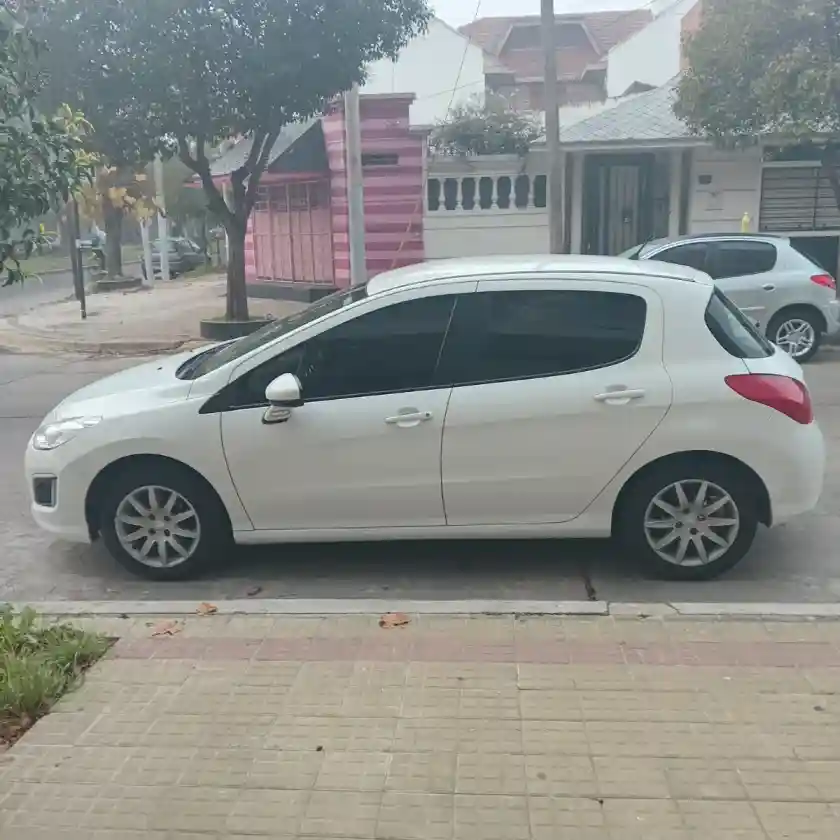 Peugeot 308 1.6 Active 2014 - foto 4