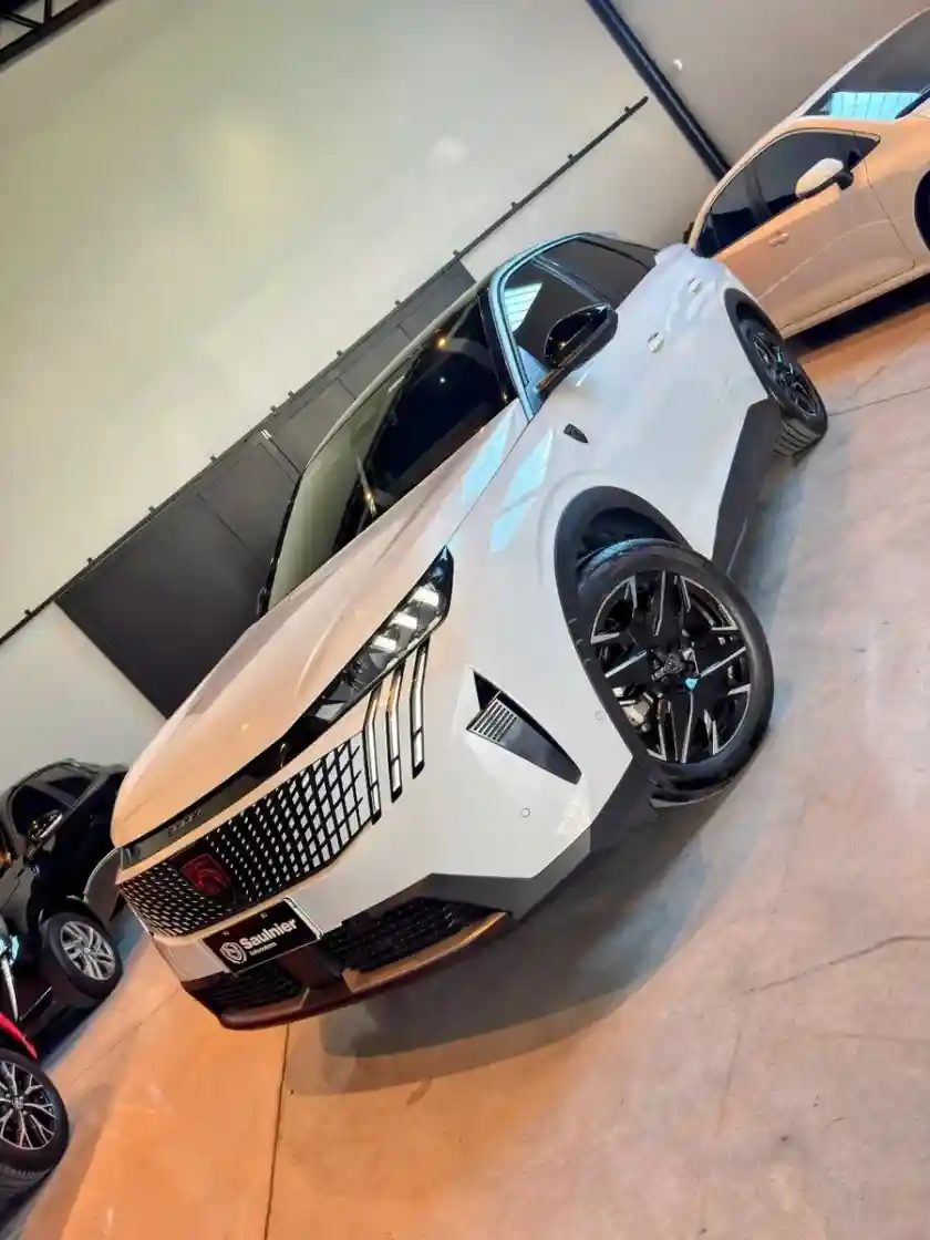 Peugeot 3008 1.6 Gt Pack 165Cv 2025 - foto 3
