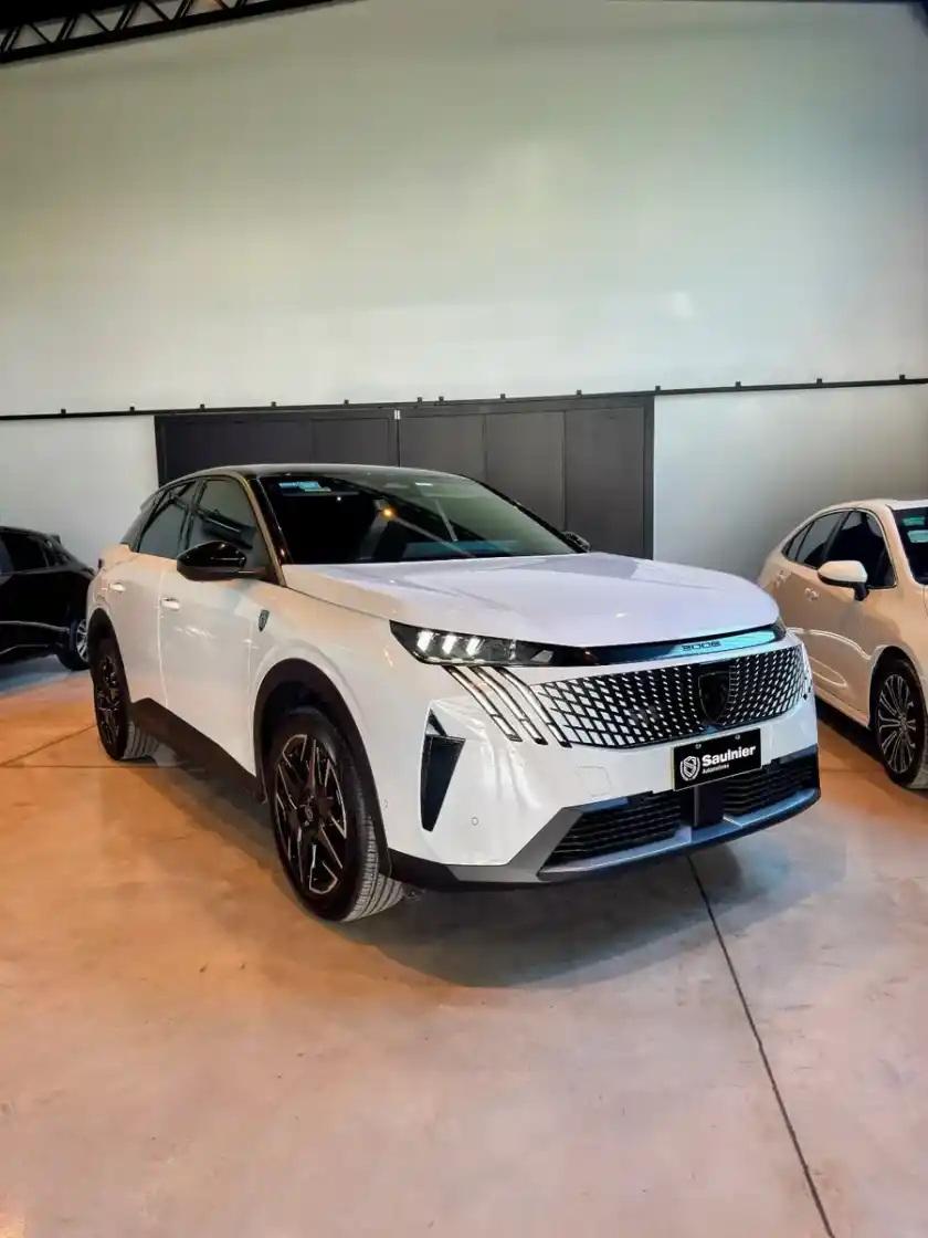 Peugeot 3008 1.6 Gt Pack 165Cv 2025 - foto 4