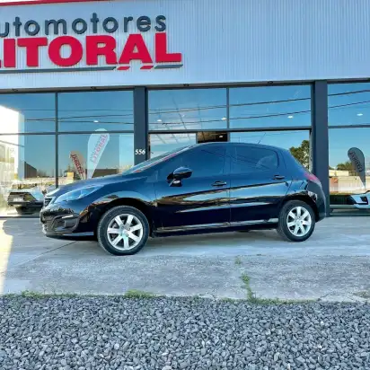 Peugeot 308 1.6 Active 2015 - foto 2