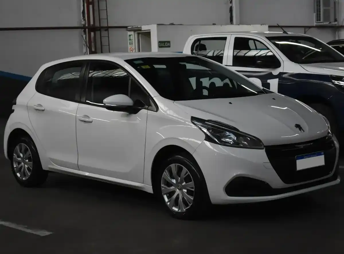 Peugeot 208 1.6 Active 2020 - foto 3