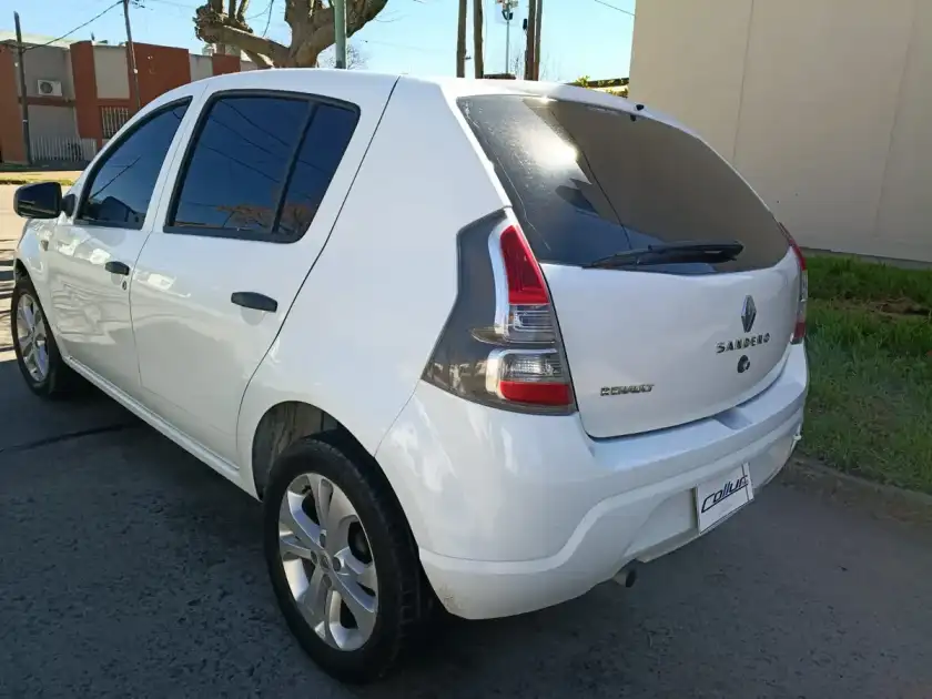 Renault Sandero 1.6 Authentique Pack I 90Cv 2014 - foto 5