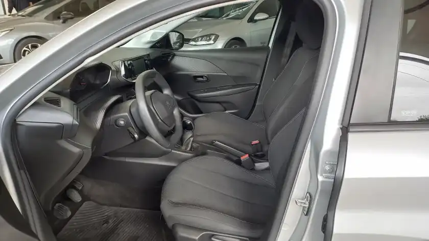 Peugeot 208 1.2L Like 2021 - foto 5