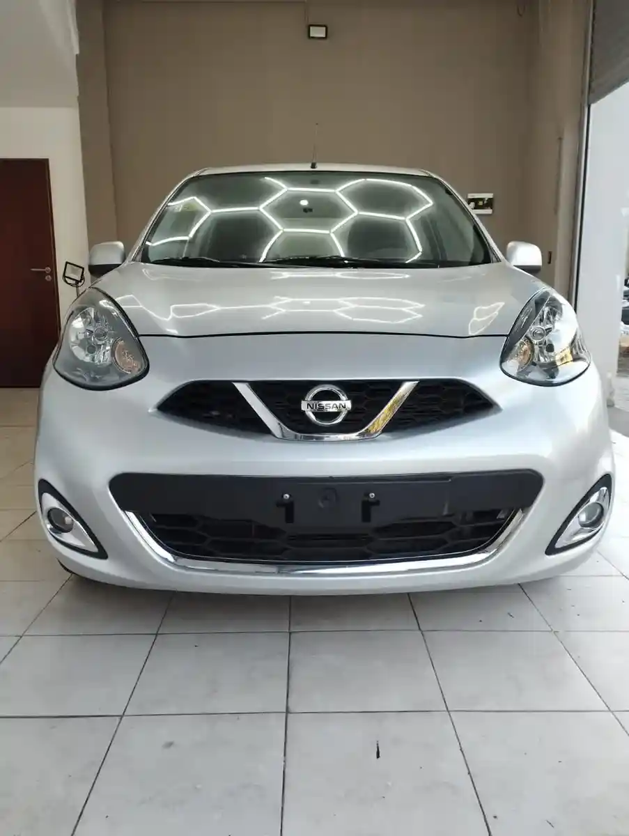 Nissan March Advance Puré Drive F2 2017 - foto 2
