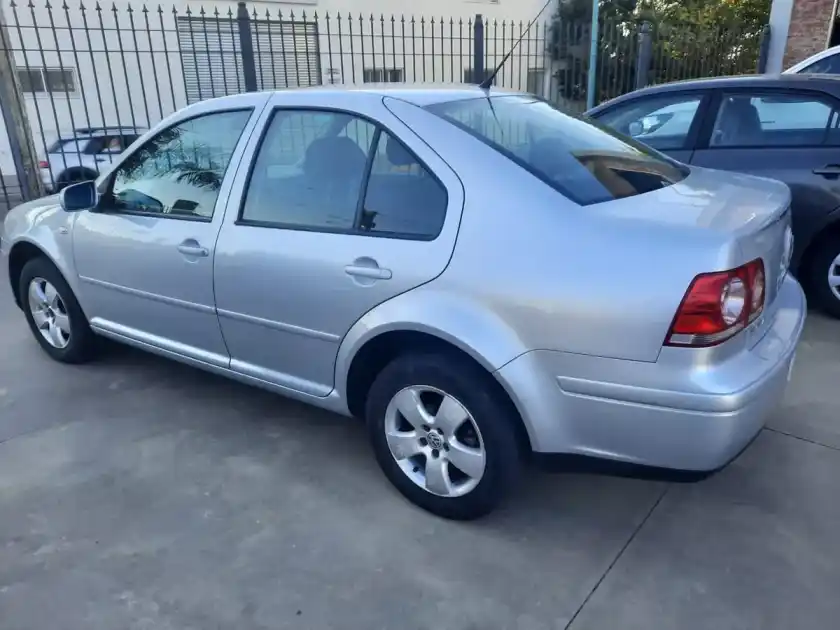 Volkswagen Bora 2.0 Trendline 115Cv Tiptronic 2012 - foto 3