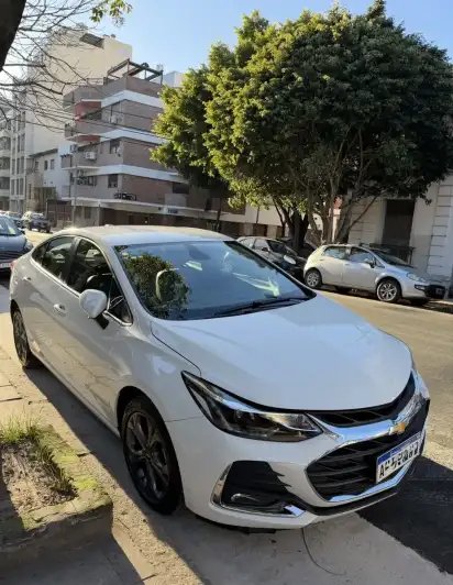 Chevrolet Cruze 5 1.4T Ltz At 2023 - foto 2