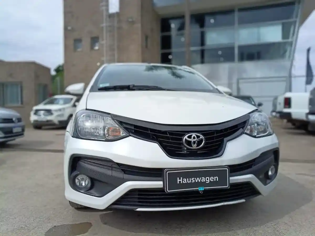 Toyota Etios 1.5 Xls Pack 2023 - foto 4